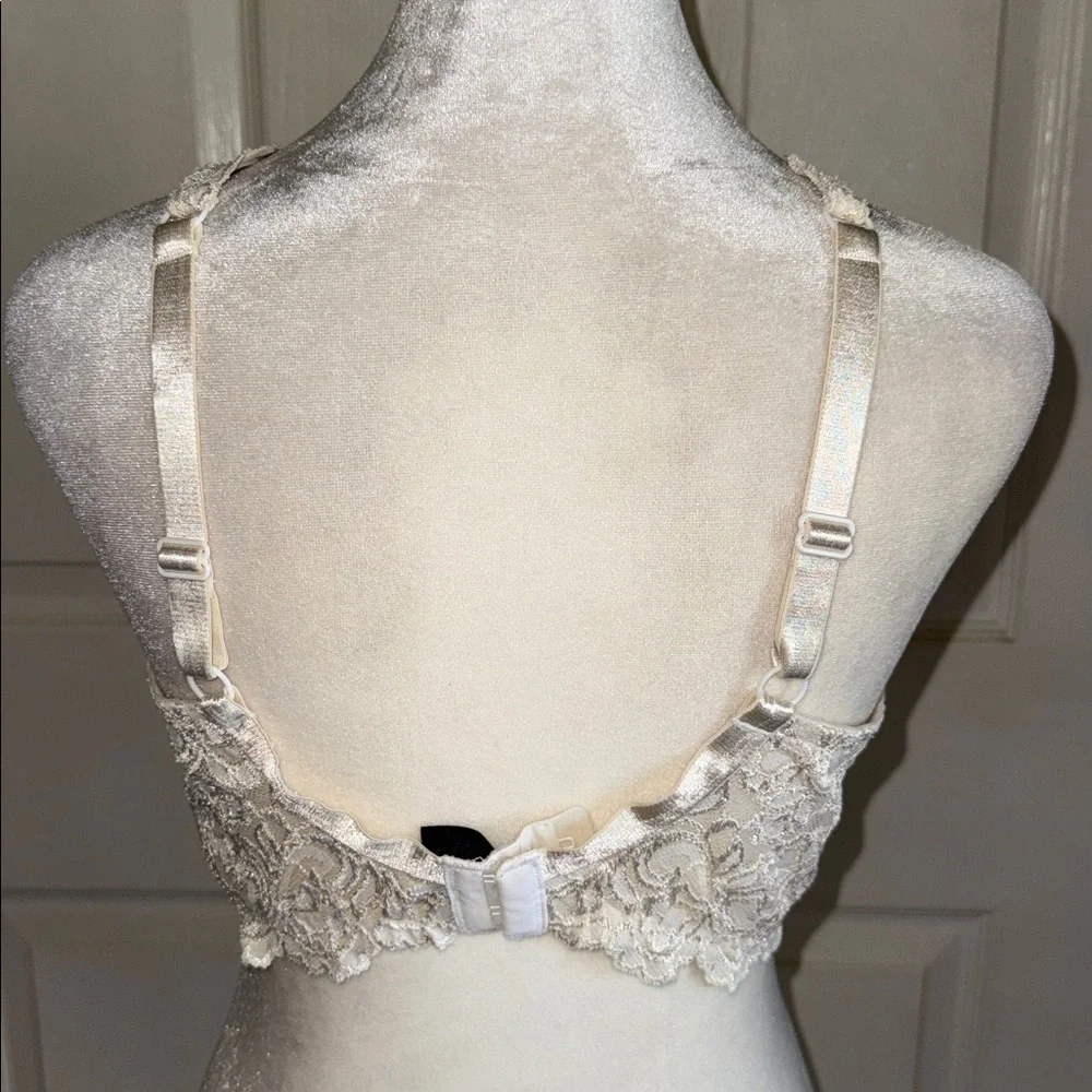 Smart & Sexy Ivory Lace Underwire Bra